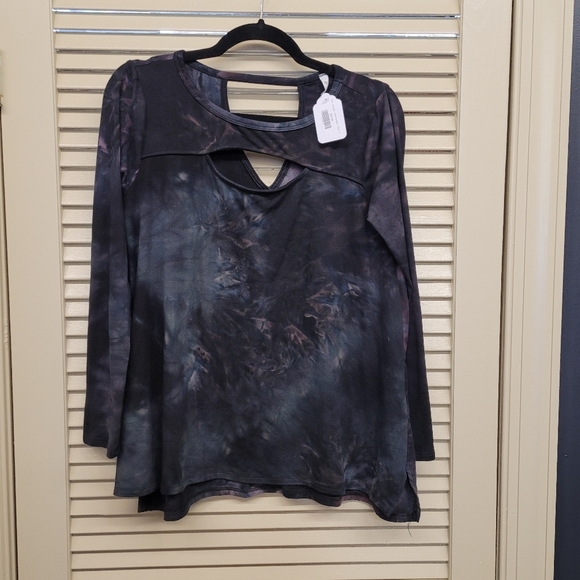 mts Tops - Mts shirt mauve black tye dye size s
